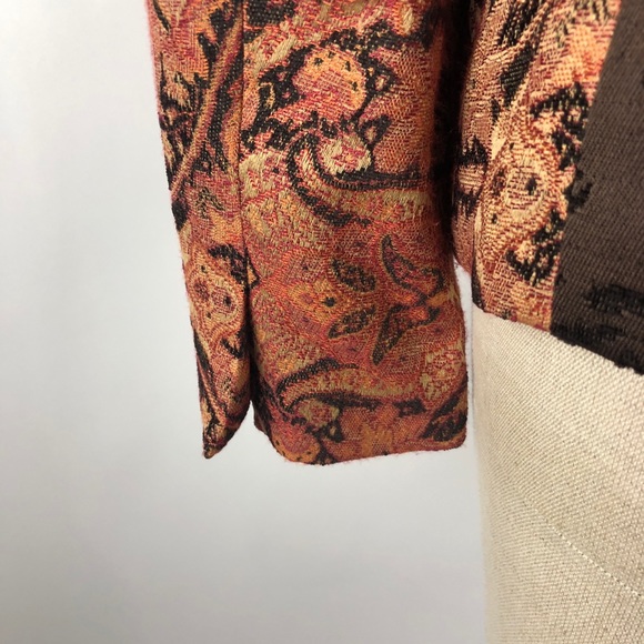 Coldwater Creek 2 Metal Button Leaf Print Blazer - Picture 10 of 15